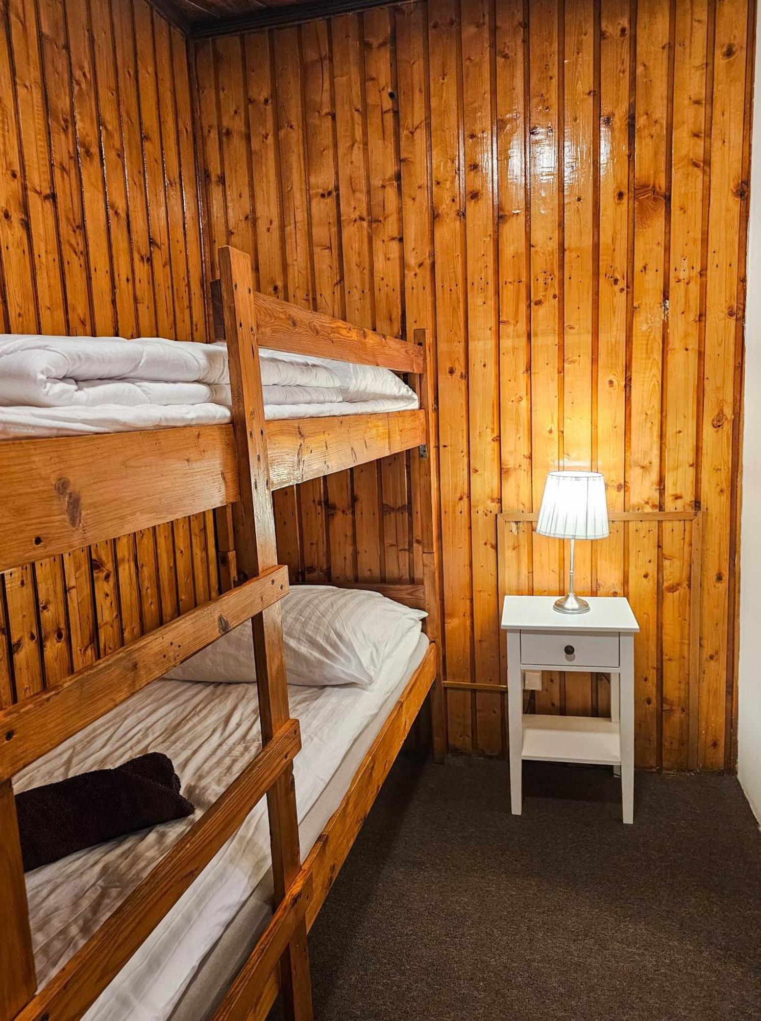 Schronisko Gosciniec Rownica Hotel Ustron Ngoại thất bức ảnh